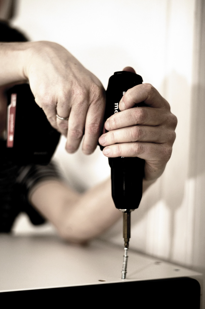 Fraîcheur maison : 5 astuces bricolage simples pour un été au frais !