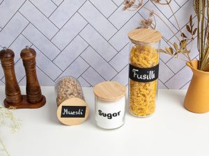 Bocaux et contenants en vinyle adhésif